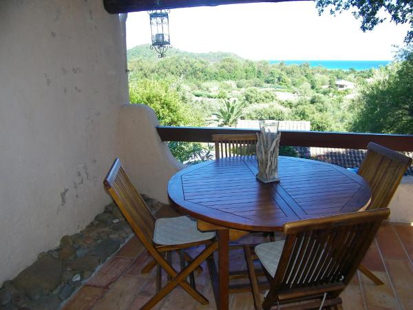 Mini Villa St-Lucie Porto-Vecchio vue mer 5mnplage, Rezervovat Rekreační dům Korsika hotely s bazénem, Bazén