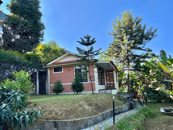 Avocado Accommodations - Tiny Cottages, Rezervovat Rekreační dům Khadkagaon Káthmándú