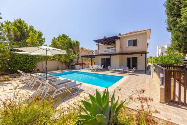 Villa Ultima
