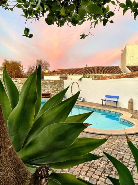 Casa do Torreão, Rezervovat Penzión se snídaní Hotely v Algarve s parkováním, Parkování