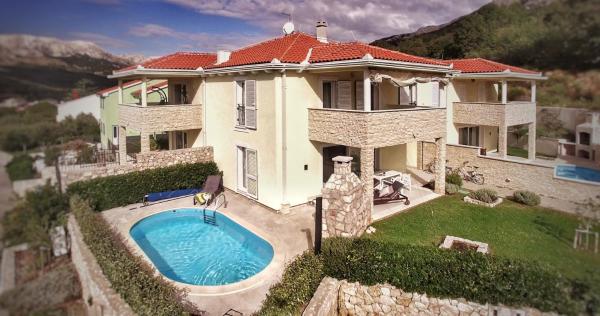 Ferienhaus mit Meerblick & Pool in Baška - Villa-Planina, Rezervovat Rekreační dům Kvarner Islands hotely s bazénem, Bazén