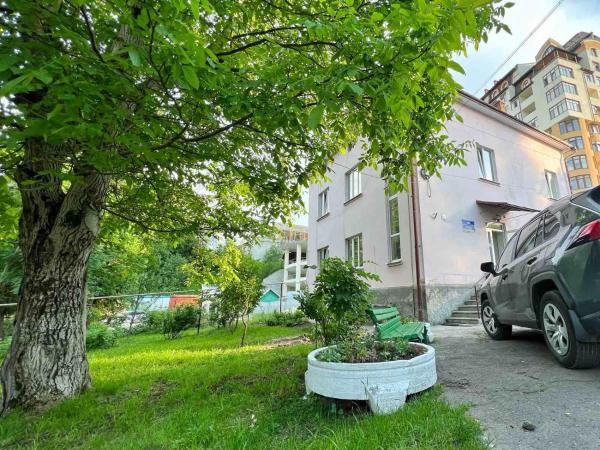 Готель-хостел " Нафтуся", Rezervovat Hotel Truskavec 
