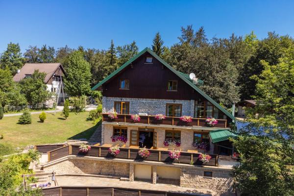 Golden Lakes Rooms, Rezervovat Penzión Hotely v Kvarner s parkováním, Parkování
