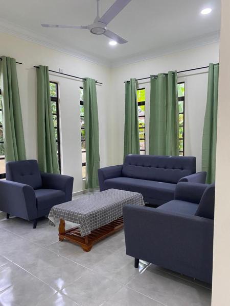 Liza's Homestay, Rezervovat Rekreační dům Kuala Terengganu Terengganu