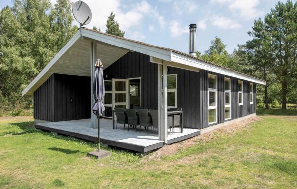 Beach Front Home In Hadsund With Wifi, Rezervovat Rekreační dům Hadsund 