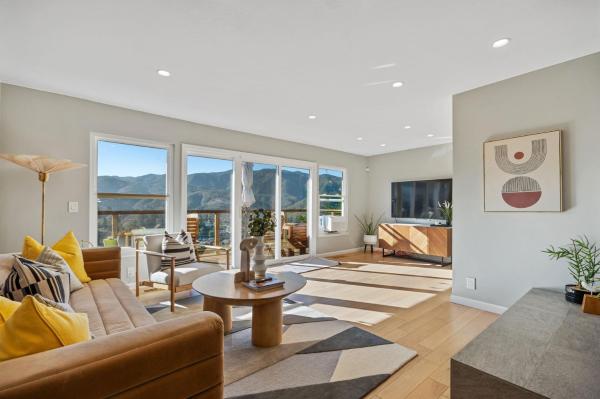 @ Marbella Lane - Chic Abode w/Mountain Skyline, Rezervovat Rekreační dům Pacifica San Mateo County