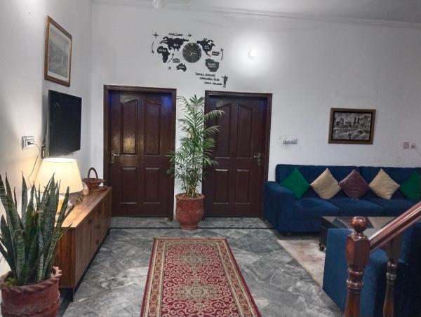1 Kanal Entire House with 4 Bedrooms, Rezervovat Vila Láhaur Pákistán