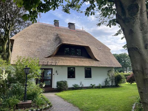 Reetdachlandhaus Wiemershörn, Rezervovat Rekreační dům Südbrookmerland Cuxhaven
