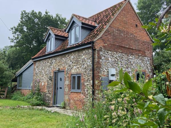 Eden Cottage, Rezervovat Rekreační dům Little Hautbois Norfolk