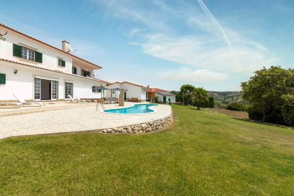 Holiday home in Ribamar - Lissabon Region 42000, Rezervovat Rekreační dům Ribamar Centro Region