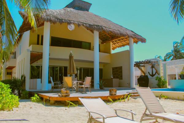 Lemnus Luxury villa walking distance to Chicxulub, Rezervovat Rekreační dům Chicxulub Yucatán