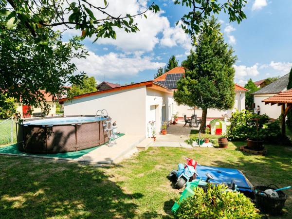 Holiday Home Cherry by Interhome, Rezervovat Rekreační dům Fonyód 