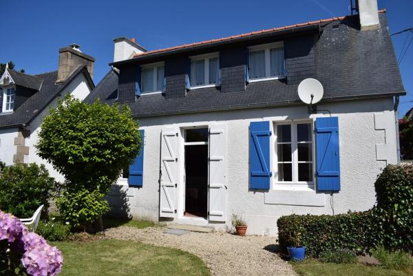 Maison à 100m plage de Tourony avec jardin clos à TREGASTEL - Réf 400, Rezervovat Hotel Trégastel 