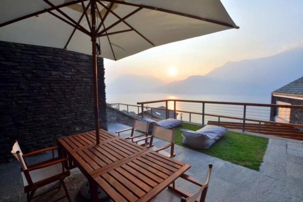 Lago di Como- amazing view, Rezervovat Rekreační dům Hotely v Bellano s bazénem, Bazén
