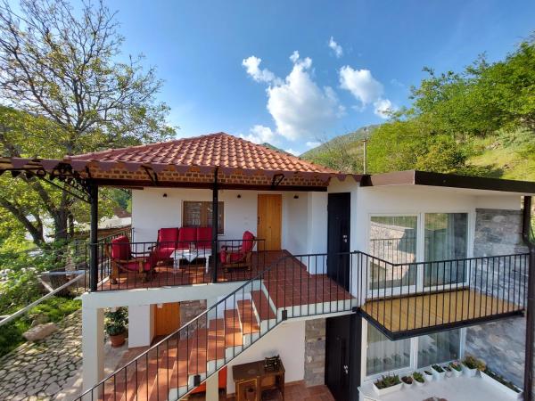 VILA RIRA - Rrajcë, Shebenik, Rezervovat Penzión Përrenjas Elbasan County