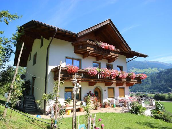 Whg Gross, Rezervovat Apartmán Hotely v Tyrolsko s parkováním, Parkování