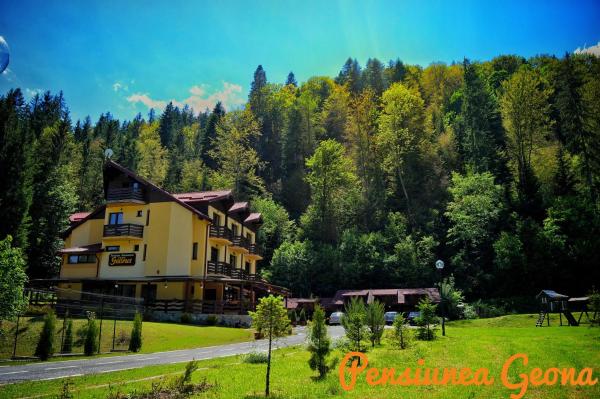 Pensiunea Geona, Rezervovat   