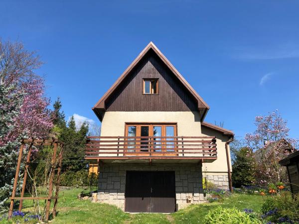Chata se zahradou, Rezervovat Apartmán Hotely v Central Bohemia s parkováním, Parkování