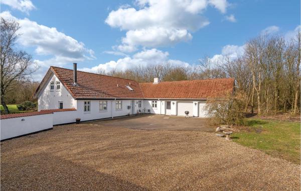 Gorgeous Home In Grindsted With Wifi, Rezervovat Rekreační dům Grindsted Syddanmark