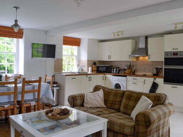 Orchard Cottage - Uk12525, Rezervovat Rekreační dům Garlieston Machars