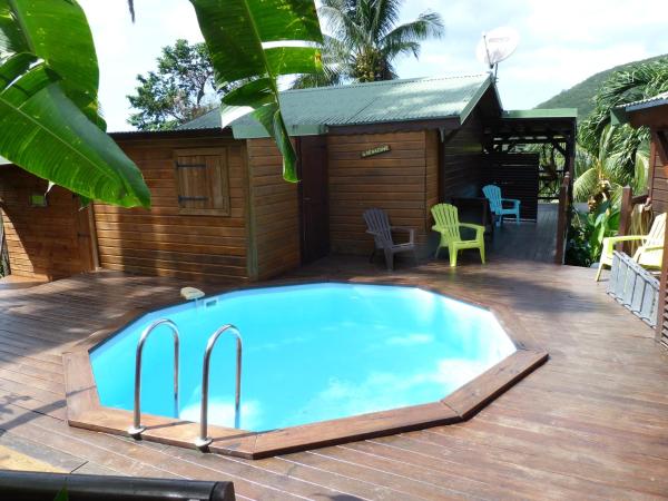 Gîtes Les Lodges des Hauts de Deshaies Bungalow Tobago, Rezervovat Hotel Deshaies Basse-Terre