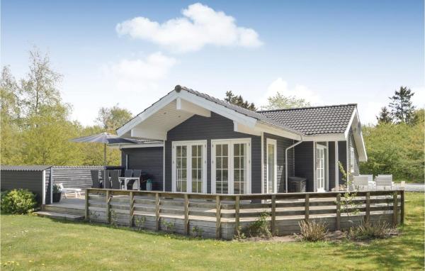 Three-Bedroom Holiday Home In Logstor, Rezervovat Rekreační dům  