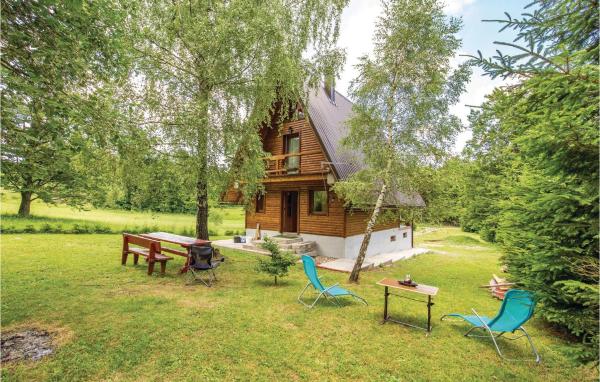 One-Bedroom Holiday Home In Delnice, Rezervovat Rekreační dům Kvarner hotely s parkováním, Parkování
