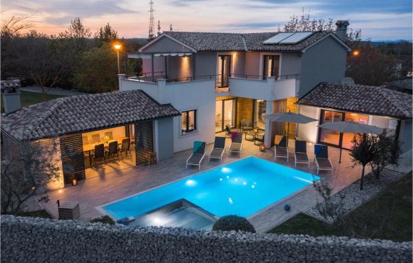 Gorgeous Home In Barban With Sauna, Rezervovat Rekreační dům Barban Istrie