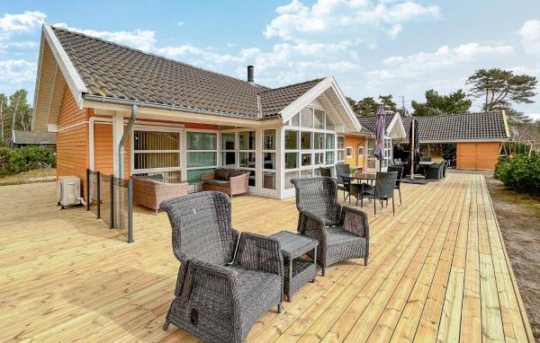 Holiday Home Holsteroddevej Xii, Rezervovat Rekreační dům Åkirkeby Bornholm