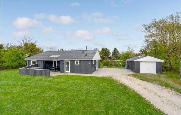 Holiday Home Illeris Xi, Rezervovat Rekreační dům  