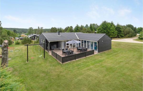 Nice Home In Ebeltoft With Sauna, Rezervovat Rekreační dům Ebeltoft 