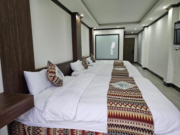 SAPA COSY HOTEL, Rezervovat Hotel Hotely v Lao Cai s bazénem, Bazén