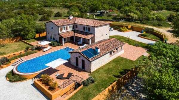 Villa Luxoria Ema, Rezervovat Vila Čabrunići Central Istria