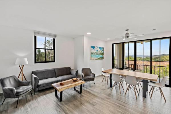 Stunning Top-Floor Condo with Sweeping Ocean & Mountain Views & Beach Club, Rezervovat Rekreační dům Guanacaste hotely s bazénem, Bazén