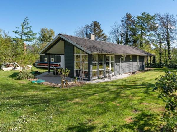 Holiday Home Marlien - 1km to the fjord by Interhome, Rezervovat Rekreační dům  