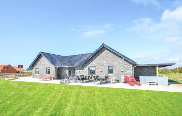 Eight-Bedroom Holiday Home In Vestervig, Rezervovat Rekreační dům Vestervig 