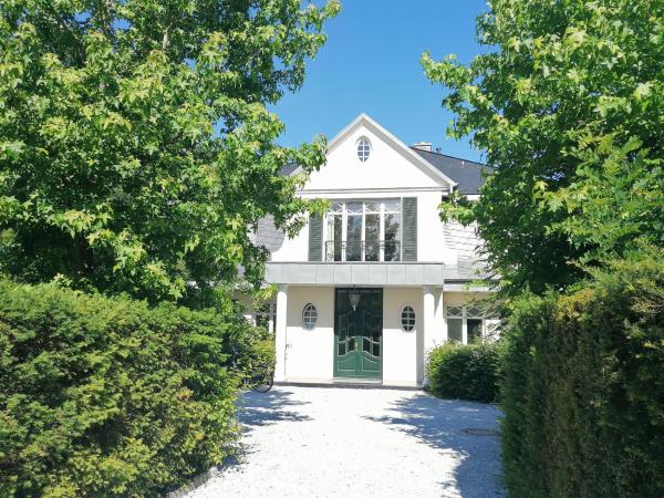 Villa Julian Doppelzimmer, Rezervovat  Aurich Cuxhaven