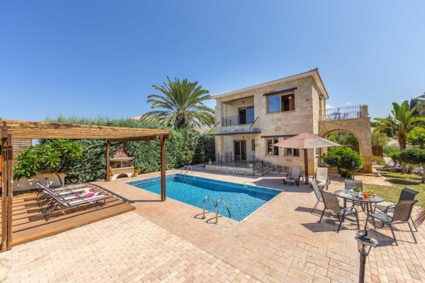Villa Agathi