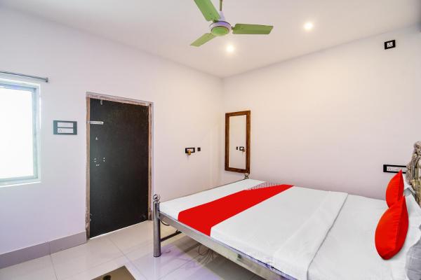 Hotel O Mango Leaf Hotel & Restaurant, Rezervovat  Berhampore West Bengal