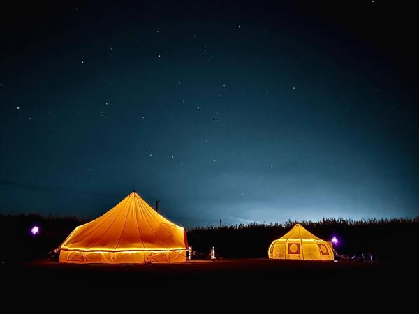 The Follies Glamping, Rezervovat Kemp Maidstone Kent