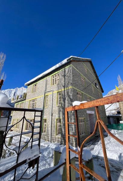 SNOWFLAKE Homestay, Rezervovat  Gondla 