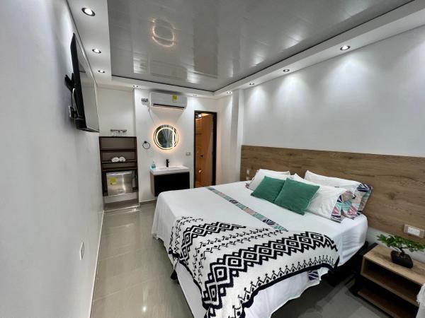 HOTEL TORRE DELUXE ¨SANTORINI¨, Rezervovat  Doradal Antioquia