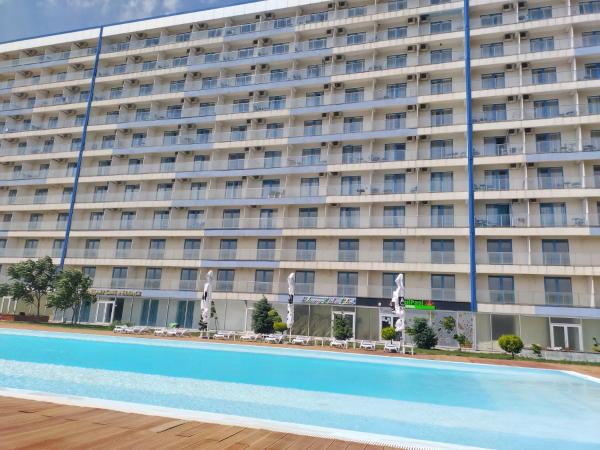 BLAXY Resort STEFI, Rezervovat  Constanta hotely s parkováním, Parkování