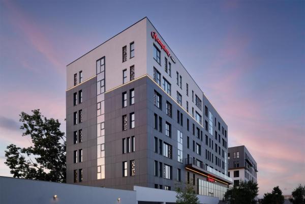Hampton By Hilton Targu Mures, Rezervovat  Transylvania hotely s parkováním, Parkování