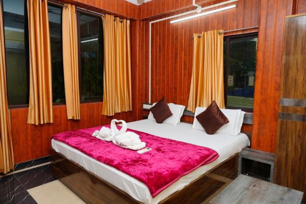 Sea Pearl Homestay, Rezervovat  Andaman Islands hotely s parkováním, Parkování