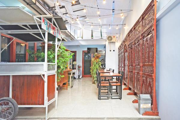 Hotel O Trisna Patihan Resort, Rezervovat Lázně / Resort Tulungagung East Java