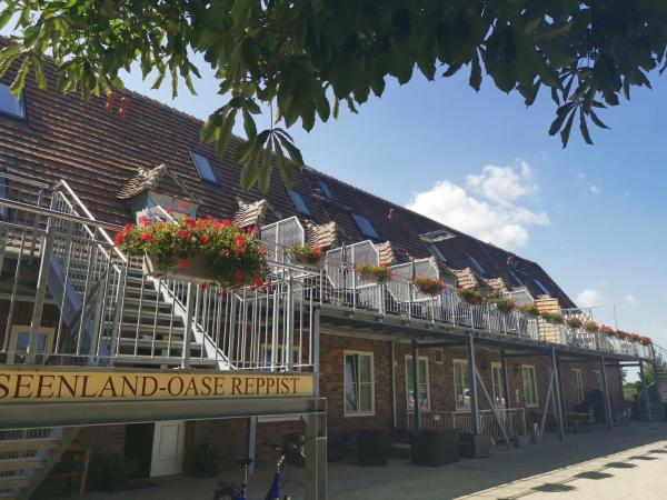 Seenlandoase Reppist, Rezervovat  Sasko hotely s parkováním, Parkování
