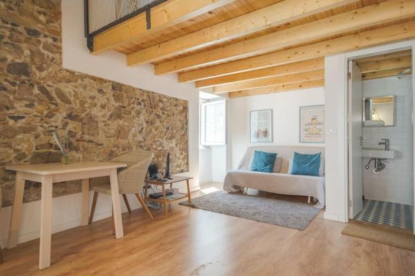 Classic Lisbon Homes: Bright & Central in Belém, Rezervovat  Belem 