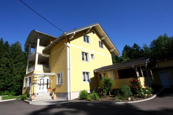 Appartements Flor, Rezervovat  Wasserhofen Carinthia