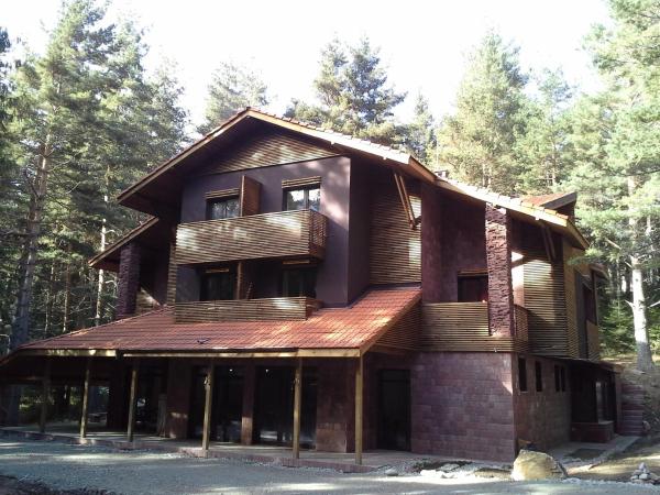 RiLa 6ato Hotel & Spa, Rezervovat Hotel Hotely v Panichishte s parkováním, Parkování